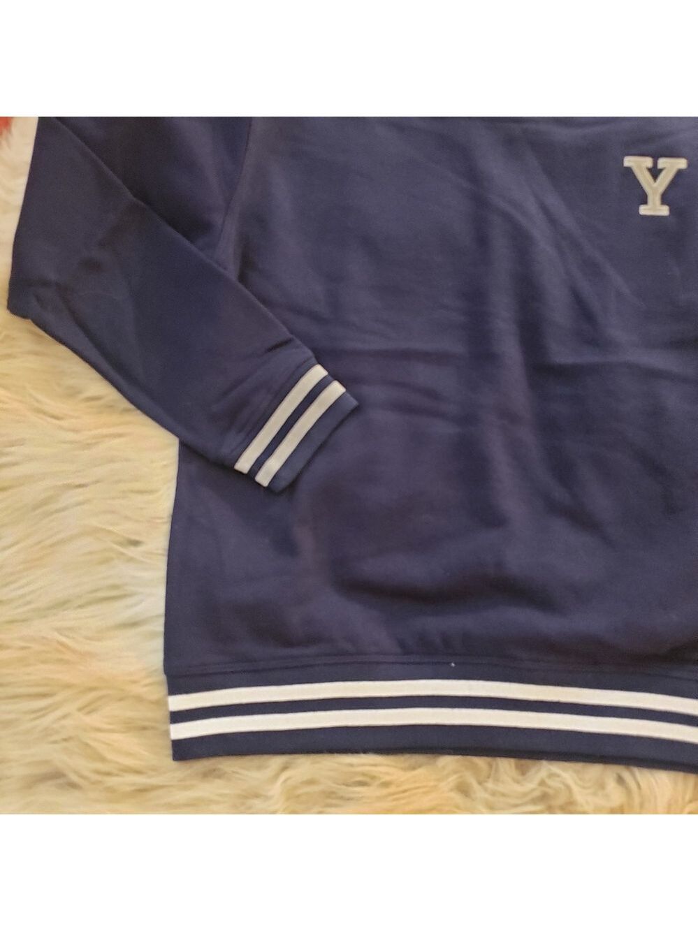 Yale Mesh Back Crew Neck - Picture 3 of 8